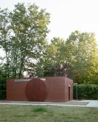 Thematically Appropriate Archery Structures Image 4