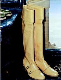 Flourishing Fashion Franchises Image 2