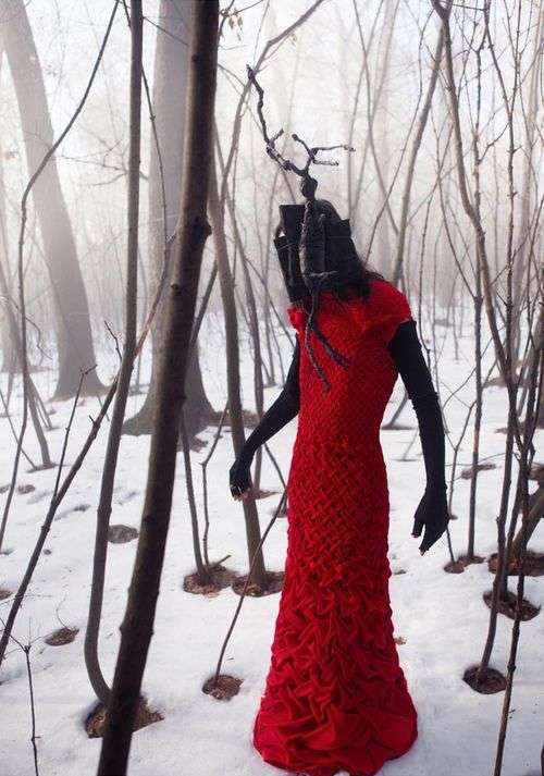 Headless Fashion Campaigns