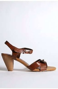 Fabulous Footwear for Less Image 7