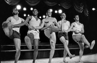 Burlesque for Boys Image 6