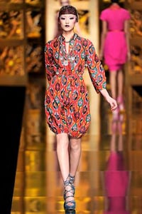 Clash Pattern Fashion Image 6