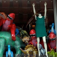 Dinosaur Storefront Displays Image 5