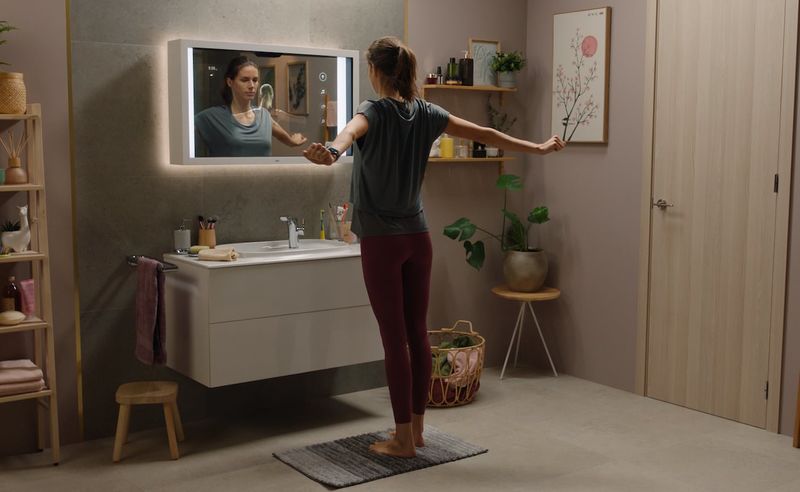 Intelligent Health-Supporting Mirrors