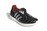 Traction-Enforced Soccer Sneakers Image 3