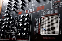 Handcrafted Analog Synths Image 4