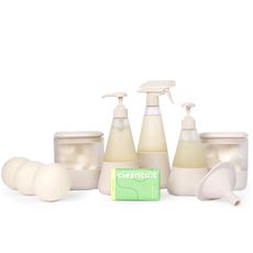 Waste-Reducing Cleaning Kits Article Thubnail