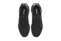Rugged Paneling Sneaker Designs Image 4
