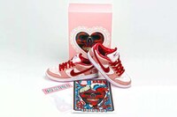 Valentines-Themed Skate Packs Image 2