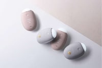 Device-Charging Hand Warmers Image 7
