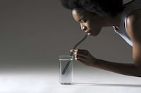 Recycled Glass Drinking Straws Image 2