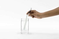 Recycled Glass Drinking Straws Image 3