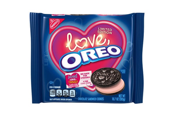 20 Romantic Snack Examples