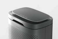 Air-Purifying Clothing Cleaners Image 2