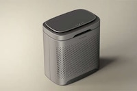 Air-Purifying Clothing Cleaners Image 5