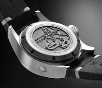 Celebratory 60s-Inspired Diver Watches Image 3