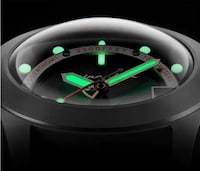 Celebratory 60s-Inspired Diver Watches Image 5