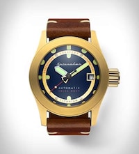 Celebratory 60s-Inspired Diver Watches Image 7