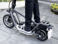 Congestion-Alleviating Commuter Scooters Image 6