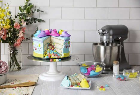 Surprise-Inside Marshmallow Cakes