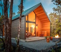 Volcano-Adjacent Rental Cabins Image 2