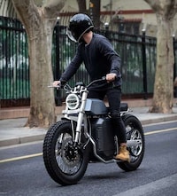 Future-Ready Electric Motorcycles Image 5