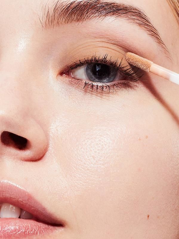 Liquid-to-Powder Eyeshadows