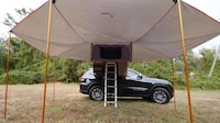 Winter-Ready Car Rooftop Tents Image 3