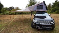 Winter-Ready Car Rooftop Tents Image 8