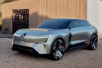 Expandable Electric SUVs Image 4
