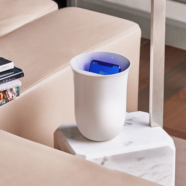 Qi-Enabled UV Smartphone Sanitizers
