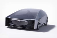 Spacious Autonomous Vehicle Designs Image 5