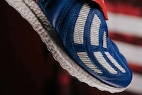 Royal Blue Soccer Runners Image 7