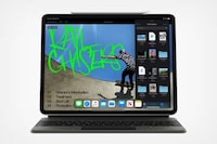 Immersive Laptop-Replacing Tablets Image 2