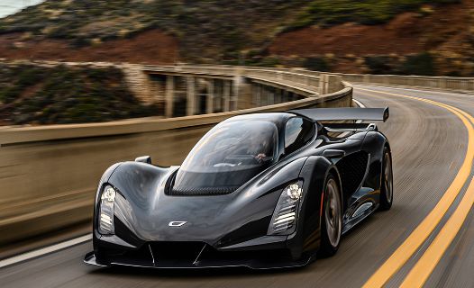 Top 70 Autos Trends in April