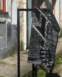 Feminine Bauhaus-Inspired Garments Image 8