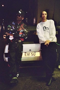 90s-Informed Streetwear Collabs Image 3