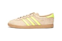 Spring-Ready Tonal Sneakers Image 3