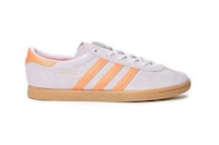 Spring-Ready Tonal Sneakers Image 5