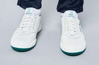 80s-Inspired Tennis Footwear Image 5