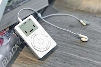 First-Generation MP3 Player Toys Image 7