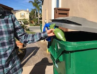 Contact-Free Garbage Openers Image 2