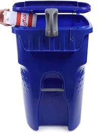 Contact-Free Garbage Openers Image 5
