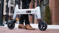 Collapsible Lightweight Electric Bikes Image 5