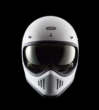 Retro Motocross Helmets Image 7