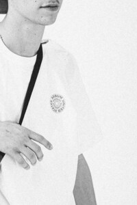 Laid-Back Utilitarian Streetwear Image 6
