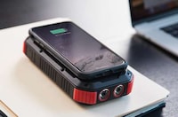 Six-in-One Smartphone Batteries Image 2