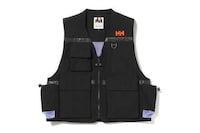 Outdoor-Friendly Fishing Apparel Image 2
