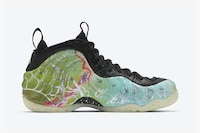 Galactic-Inspired Basketball Sneakers Image 3