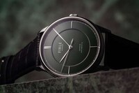Oceanic Coast-Inspired Timepieces Image 7